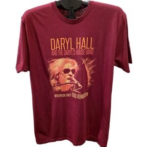 Daryl Hall Todd Rundgren Tour Shirt 2023 Daryls House Band Maroon 2020s L 21x30‎